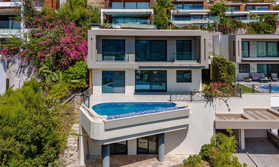 Gündoğan 6+2 Villa Bodrum For Sale